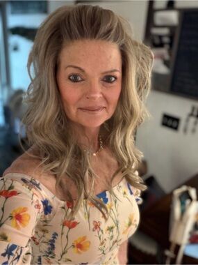 Meet your Posher, Tina